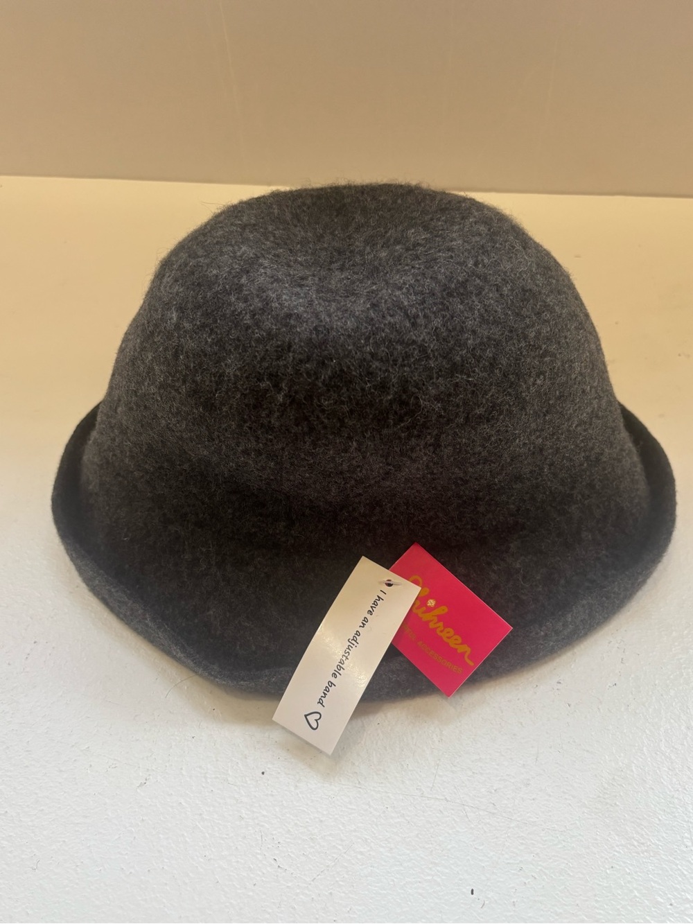 Shihreen Wool Hat Knit Women’s One Size NWT